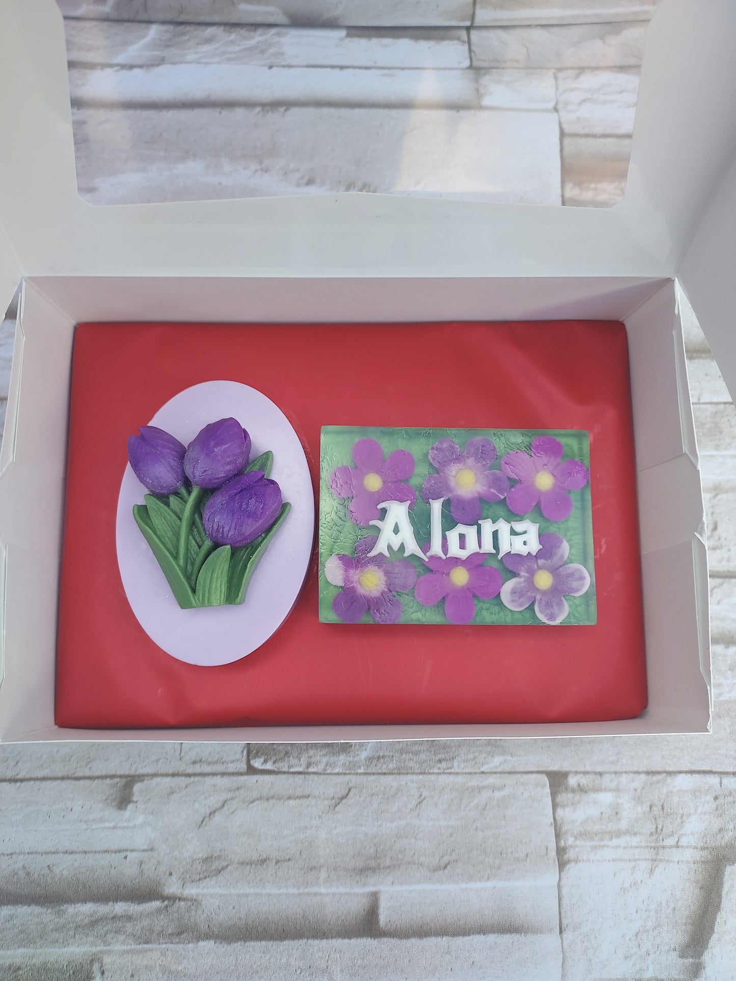 Personalized Floral Soap Gift Set - Tulip Edition